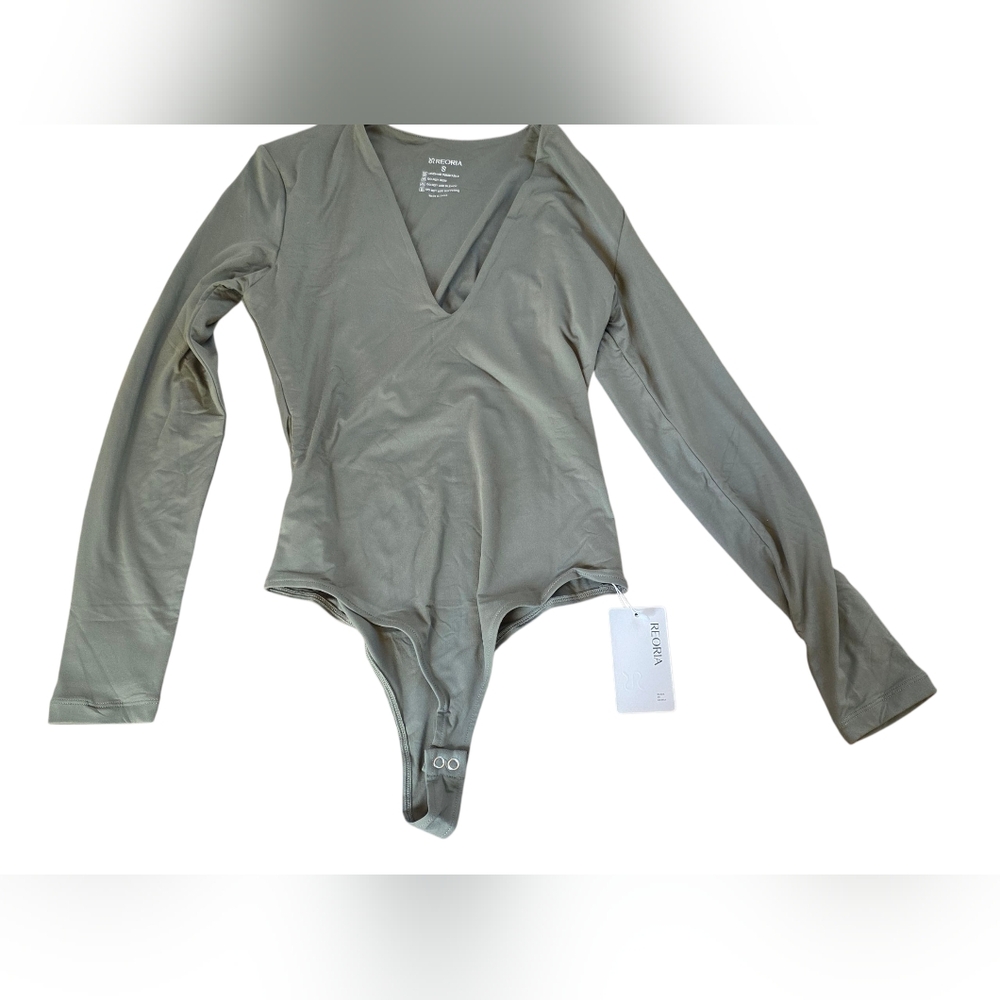 Reoria Sage Green Longsleeve Bodysuit Size S NWT